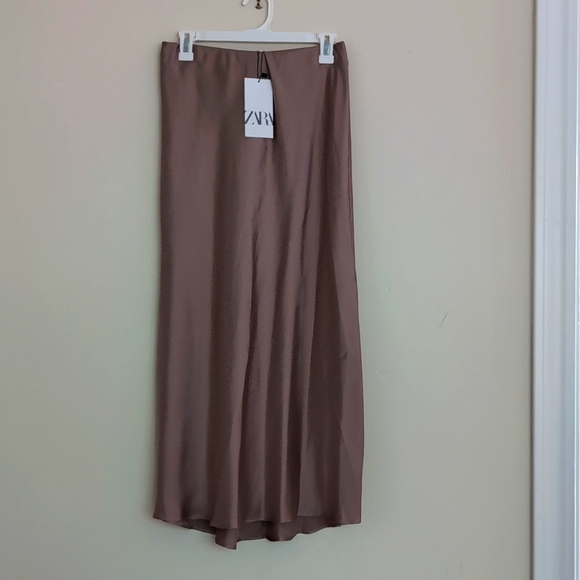 ZARA SATIN EFFECT MIDI slip SKIRT SOFT GOLD MINK M NWT - Picture 7 of 9